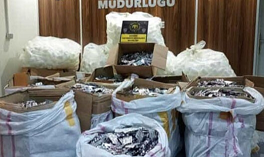 Otomobilde 126 bin adet sentetik ecza ele geçirildi