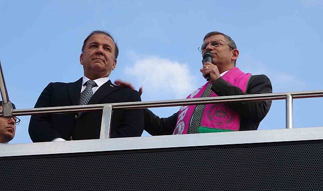 Özgür Özel: "İstanbul İl Başkanlığında çekildiği iddia edilen görüntüler 2019 yılına ait"