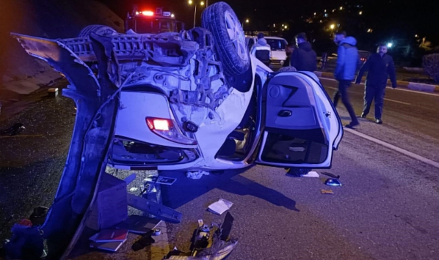 Ters dönen otomobilin sürücüsü yaralandı