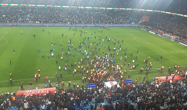 Trabzonspor - Fenerbahçe maç sonu ortalık karıştı