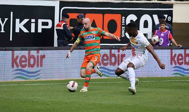 Trendyol Süper Lig: Alanyaspor: 0 - Kayserispor: 0 (ilk yarı)