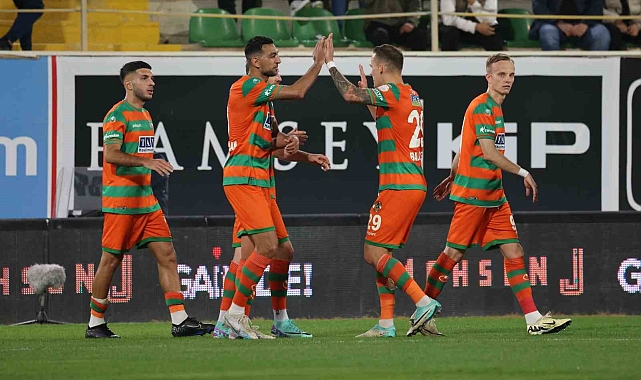 Trendyol Süper Lig: Alanyaspor: 2 - Trabzonspor: 0