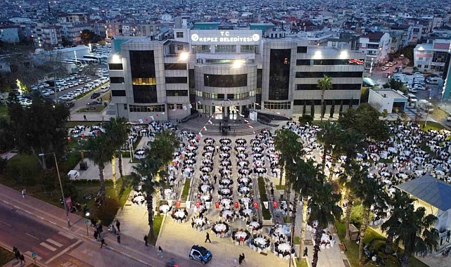 Tütüncü'den Kepez Belediyesi çalışanlarına veda