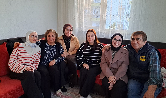 Üniversitelilerden depremzede ailelere ziyaret