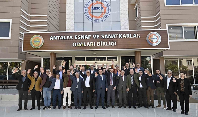 Uysal: "Esnafın mutluluğu, şehrin iklimini tesis eder"