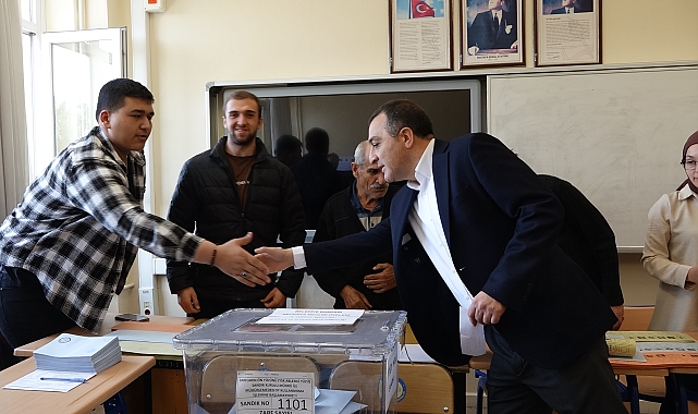 Vali Öksüz oyunu kullandı