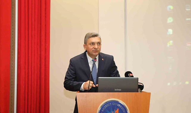 Vali Şahin: "Antalya'yı bize yurt eden büyük insanları unutmayalım"