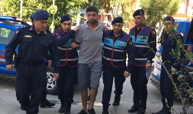 3 kişilik aileyi öldürüp yakan katil zanlısı cezaevinde intihar etti
