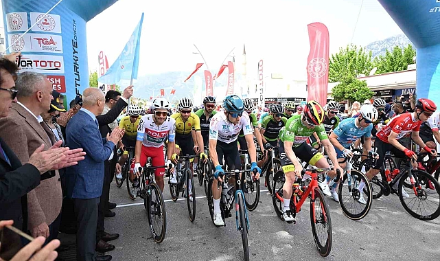 59. Cumhurbaşkanlığı Türkiye Bisiklet Turu'nun Kemer-Kaş etabı başladı