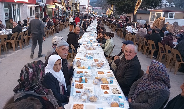 Ağlasunlular iftarda buluştu