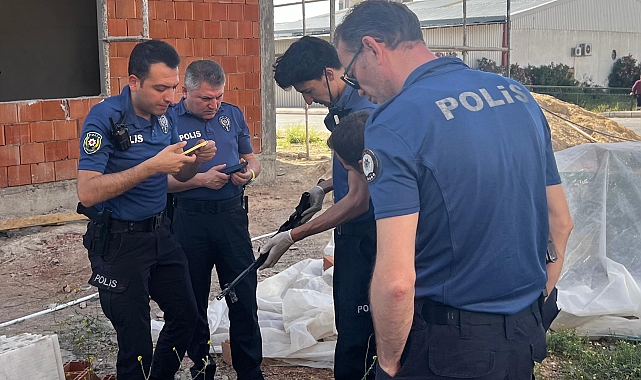 Ailesine kızdı, tüfekle inşaatta rastgele ateş açtı