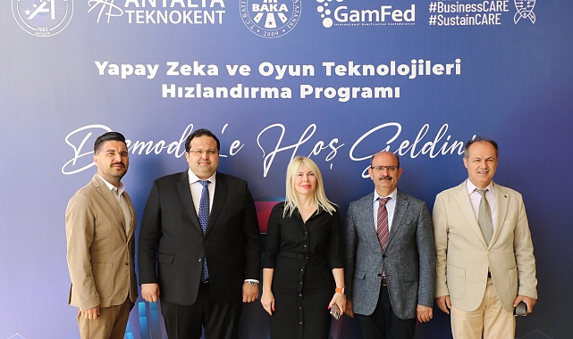 Akdeniz Üniversitesi'nde Yapay Zeka ve Oyun Teknolojileri Programı Düzenlendi