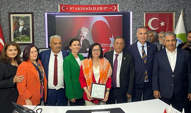 Akseki'de Başkan Akca göreve başladı