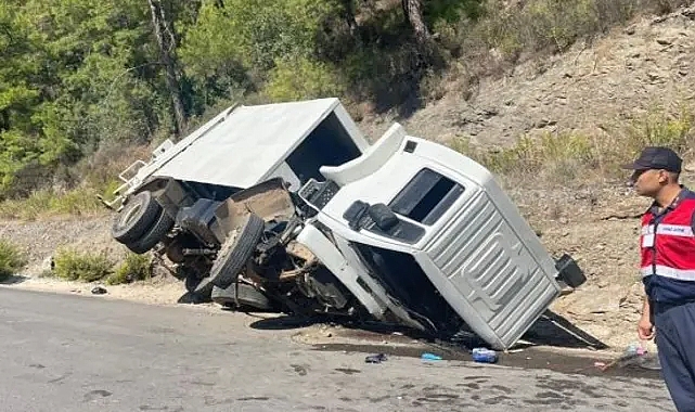 Alanya Belediyesi personeli trafik kazasında hayatını kaybetti