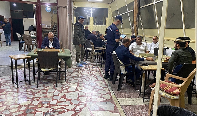 Alanya’da 2 aranan şahıs yakalandı