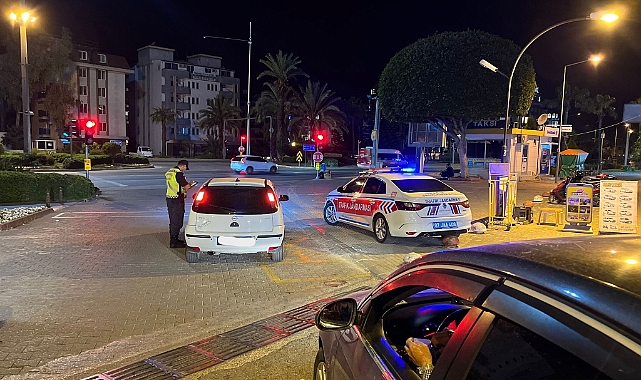 Alanya’da 8 araç trafikten men edildi