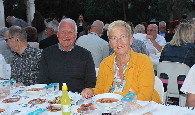Alanya'daki yerleşik yabancılar geleneksel iftar programında buluştu