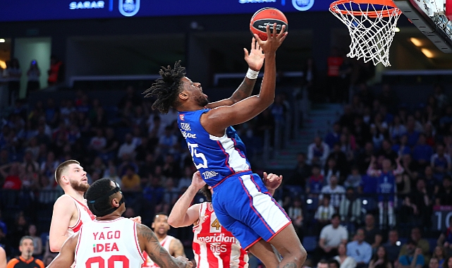 Anadolu Efes, EuroLeague'de Play-In'e kaldı