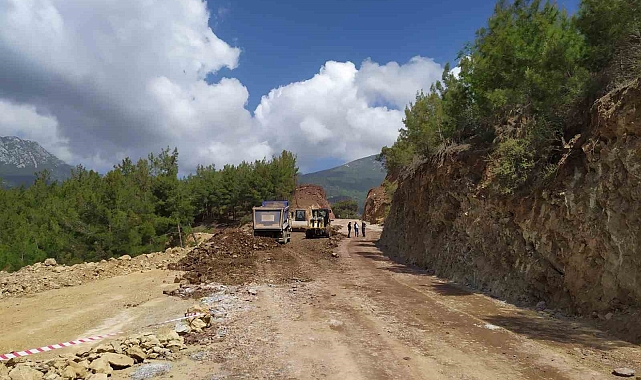Antalya Büyükşehir Belediyesi Alanya'da yeni yol açtı