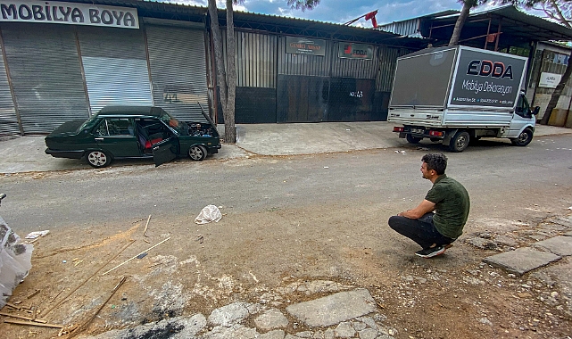 Antalya'da otomobilde yılan alarmı