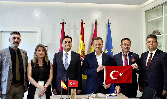 'Bağımlı Geçmiş, Bağımsız Gelecek' projesi için İspanya'ya çıkarma