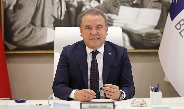 Başkan Böcek'ten 23 Nisan mesajı