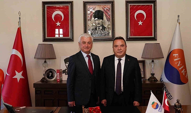 Başkan Geyikçi: "Alanya'dan Kaş'a kadar büyük bir başarı yakalamış bulunuyoruz"