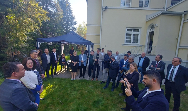 Başkonsolos Fatma Cebeci, AGC heyetini ağırladı