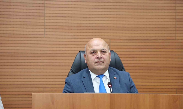 Burdur İl Genel Meclisi Başkanlığı'na MHP'li Levent Tokmoker seçildi