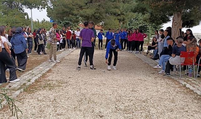 Burdur'da üretken bir nesil yetişiyor