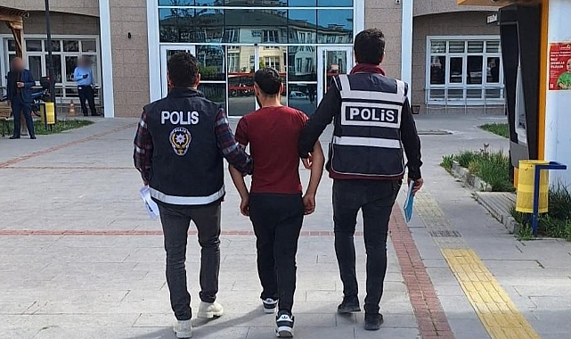Çaldıkları motosikletler ile yakalandılar