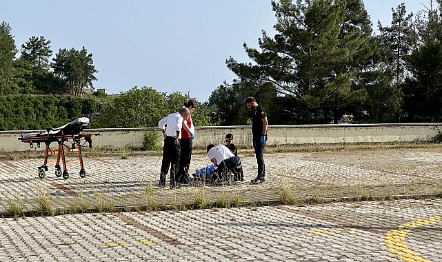 Çok sayıda hap içen kız çocuğu ambulans helikopterle hastaneye kaldırıldı