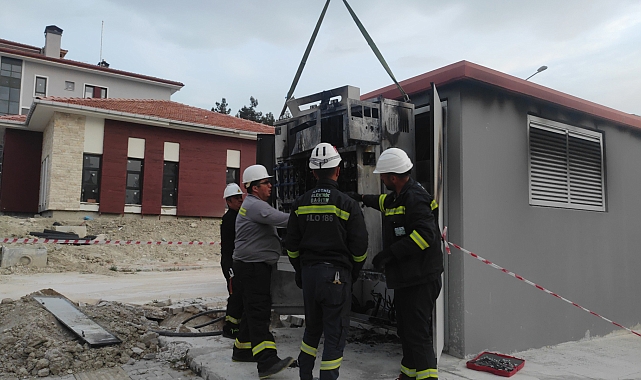 Elektrik trafosunda yangın