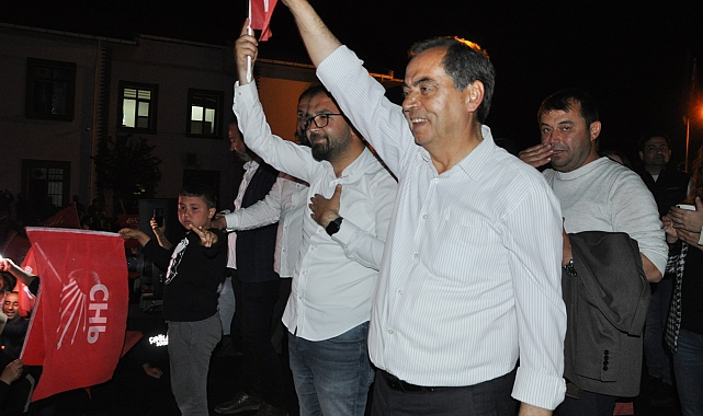 Gazipaşa'da CHP kutlama yaptı