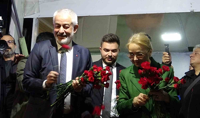 Isparta'da seçim zaferi coşkuyla kutlandı