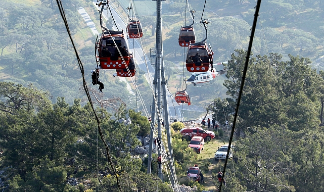 İşte teleferik kazasında son durum: TMahsur kalanlardan 128'i kurtarıldı