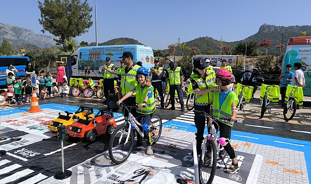 Jandarmadan uygulamalı trafik eğitimi