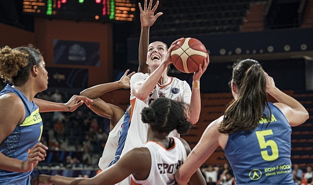 Kadınlar Euroleague: ÇBK Mersin: 67 - USK Praha: 95