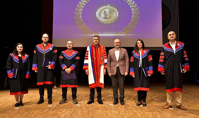 MAKÜ'de biniş giyme ve akademik performans ödül töreni