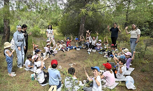 Muratpaşa Belediyesi, çocukları doğayla tanıştırdı