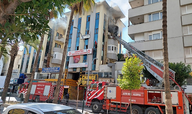 Personel yatakhanesinde çıkan yangın korkuttu