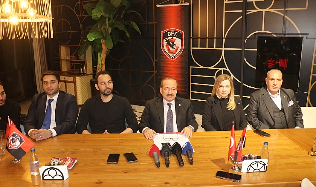 Selçuk İnan: Oyuncularımız 7 maça 7 final şeklinde bakıyor