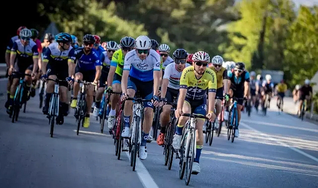 Turizm sezonu öncesinde Akra Gran Fondo Bisiklet Yarışı'nda 'görünmez' kaza!