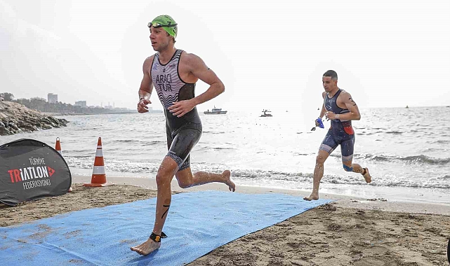 Türkiye Triatlon Elitler Türkiye Şampiyonası Sprint Mesafe Yarışı yapıldı