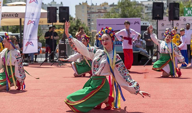 Uluslararası Çocuk Festivali sürüyor