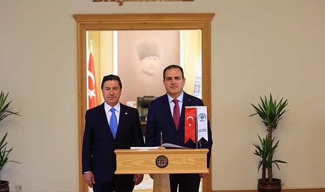 Vali Akbıyık'tan Başkan Aras'a ziyaret