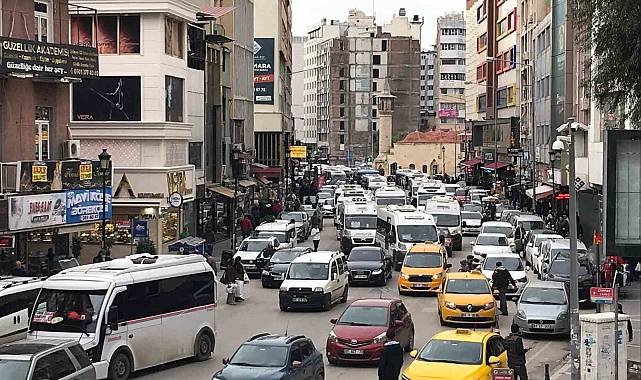 Adana'da 843 bin 374 bin araç bulunuyor