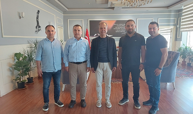 AGC Başkanı Taş ve Yönetim Kurulu Döşemealtı Belediye Başkanı Dal'ı Ziyaret Etti