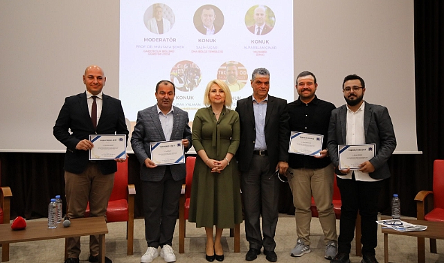 Akdeniz Üniversitesi İletişim Fakültesi panelinde ajans haberciliği ele alındı