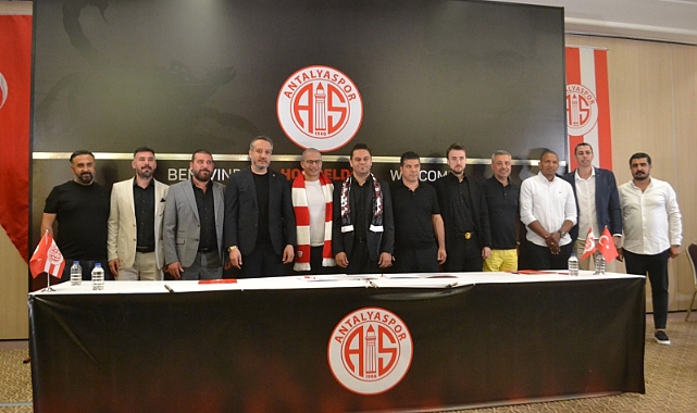 Alex De Souza resmen Antalyaspor’da